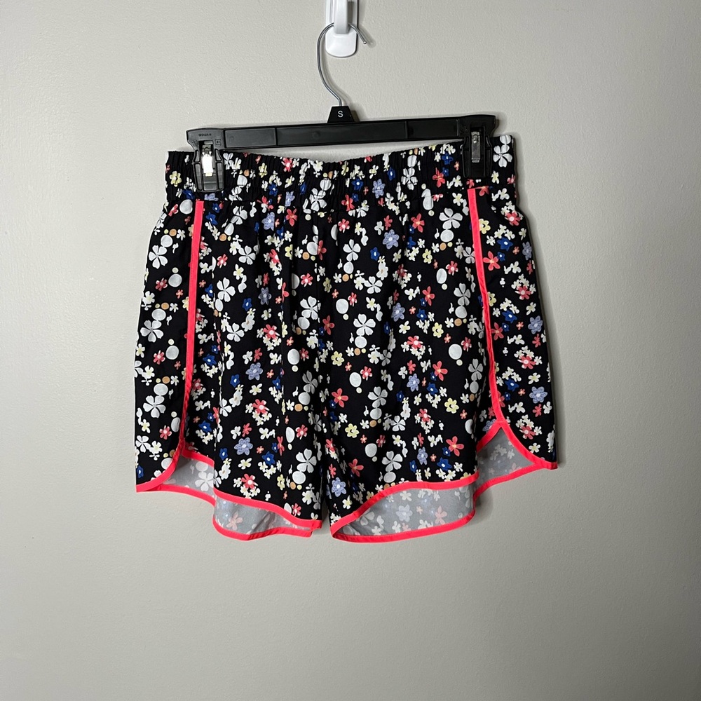 Pink Lily Black Floral Athletic Shorts with Pink Trim size large